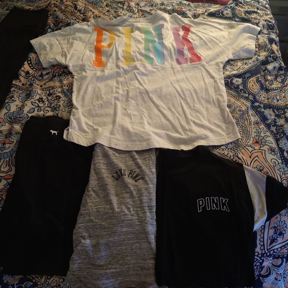 3 VS PINK shirts & leggings